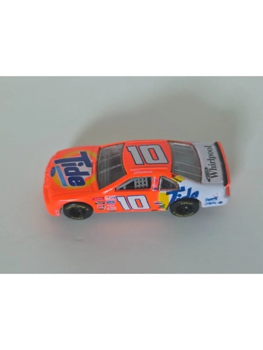 Hot Wheels NASCAR Diecast Lot Tide Pfizer Kellogg's 1:64 Scale Cars